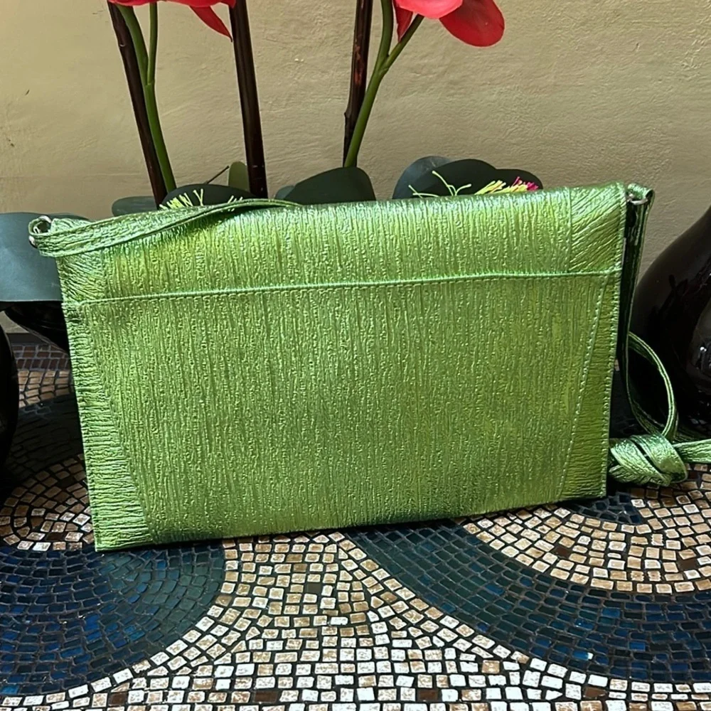 Iris Lane Green and Pink Floral Rhinestone Embellished Women's Clutch Bag